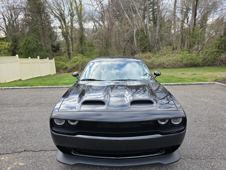 2023 Dodge Challenger SRT Hellcat 3rd Gen - Image 4 of 31