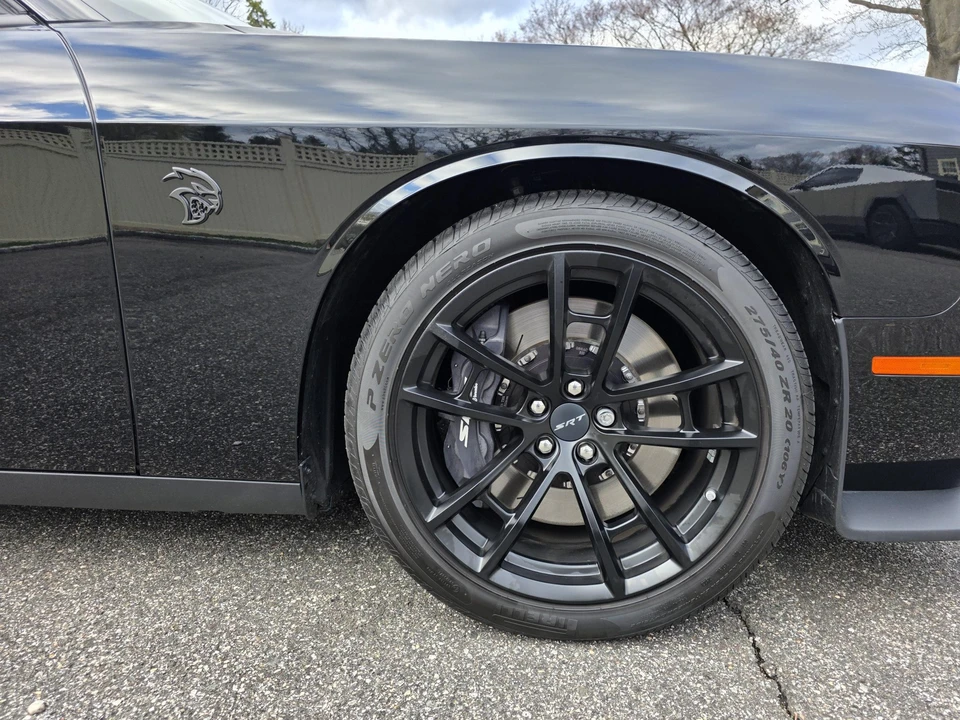 2023 Dodge Challenger SRT Hellcat 3rd Gen - Image 15 of 31