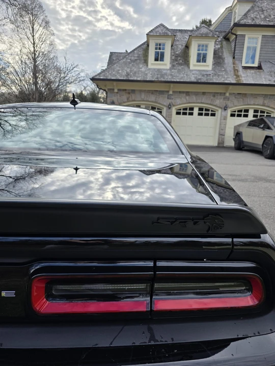 2023 Dodge Challenger SRT Hellcat 3rd Gen - Image 11 of 31