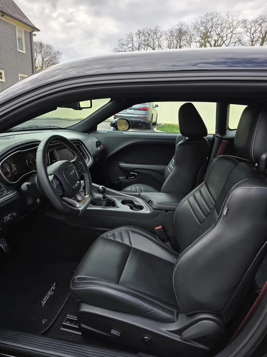 2023 Dodge Challenger SRT Hellcat 3rd Gen - Image 19 of 31