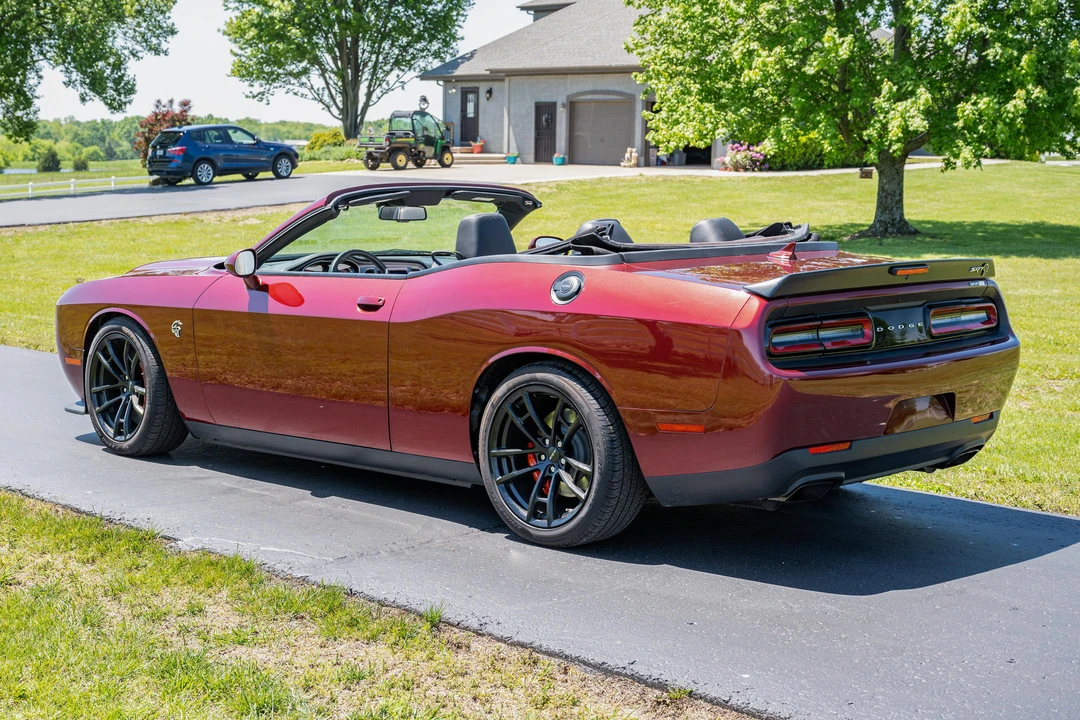 2023 Dodge Challenger SRT Hellcat 3rd Gen - Image 8 of 31
