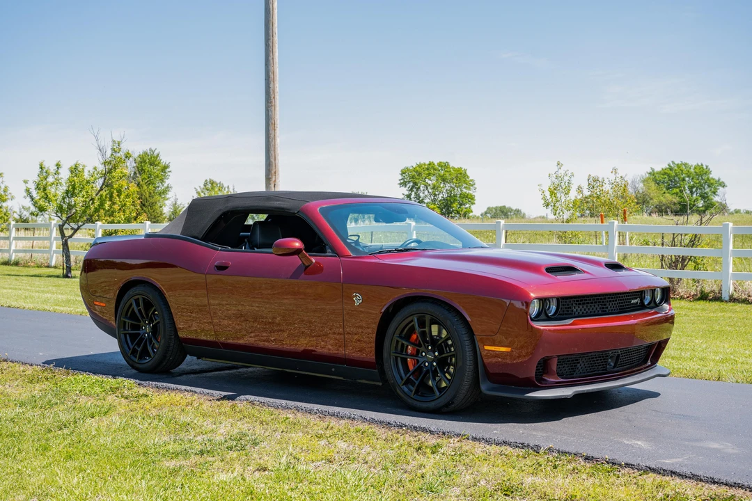 2023 Dodge Challenger SRT Hellcat 3rd Gen - Image 16 of 31