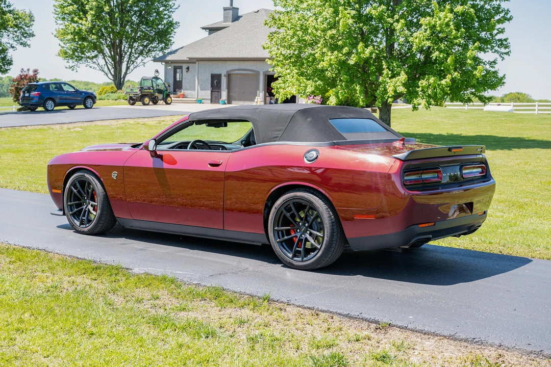 2023 Dodge Challenger SRT Hellcat 3rd Gen - Image 13 of 31