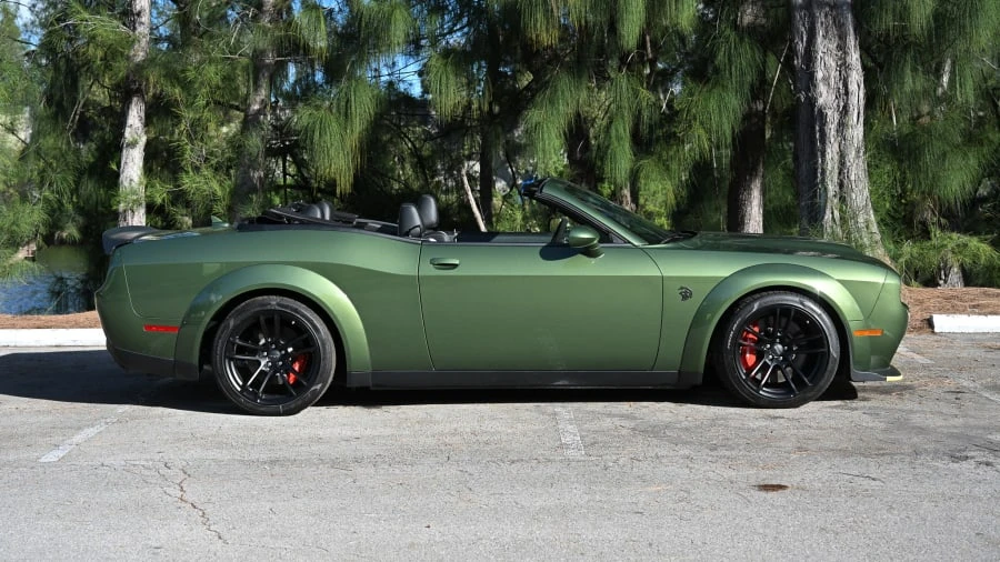2023 Dodge Challenger SRT Hellcat 3rd Gen - Image 2 of 31