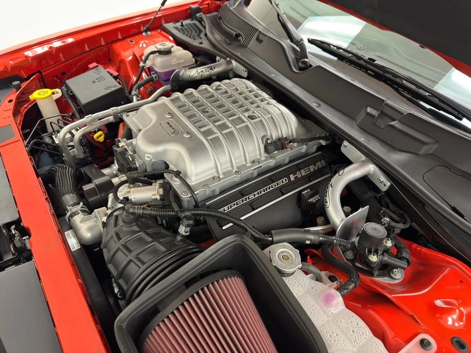2023 Dodge Challenger SRT Hellcat 3rd Gen - Image 29 of 31