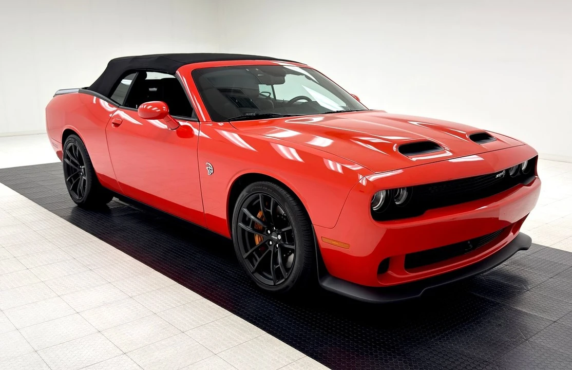 2023 Dodge Challenger SRT Hellcat 3rd Gen - Image 10 of 31