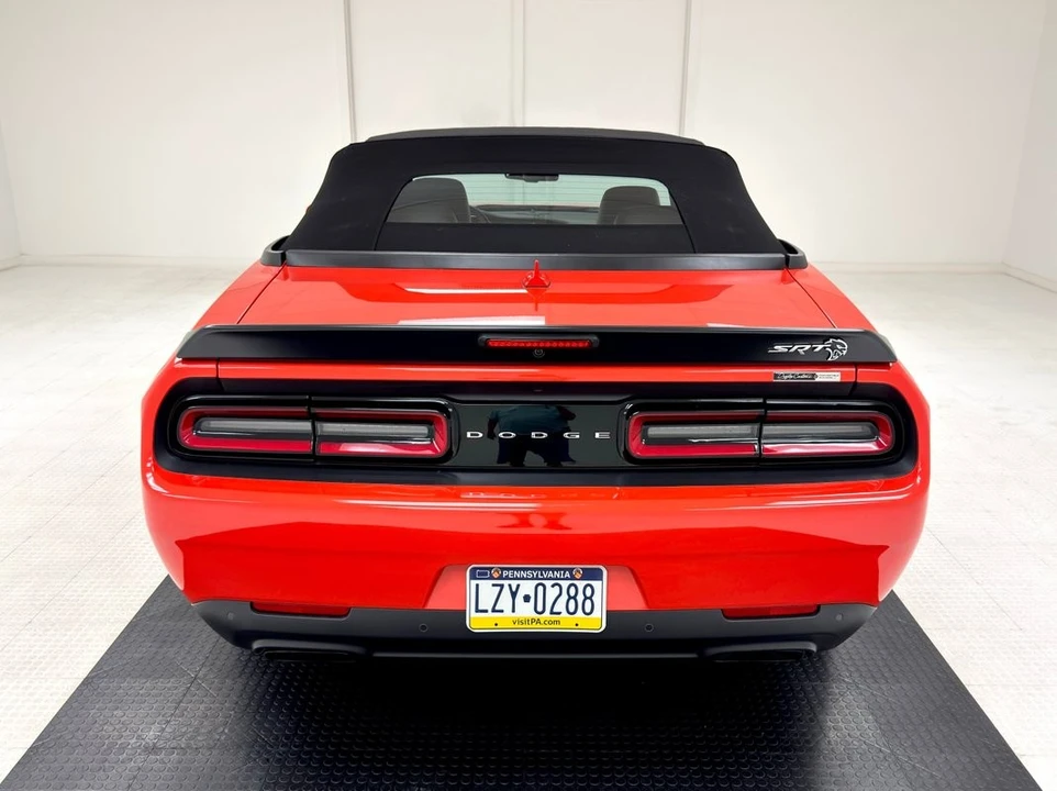 2023 Dodge Challenger SRT Hellcat 3rd Gen - Image 7 of 12