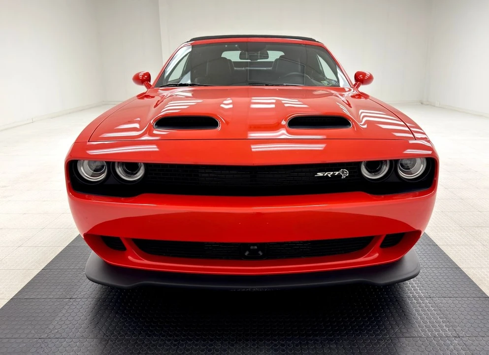 2023 Dodge Challenger SRT Hellcat 3rd Gen - Image 11 of 31