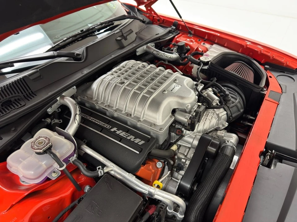 2023 Dodge Challenger SRT Hellcat 3rd Gen - Image 27 of 31