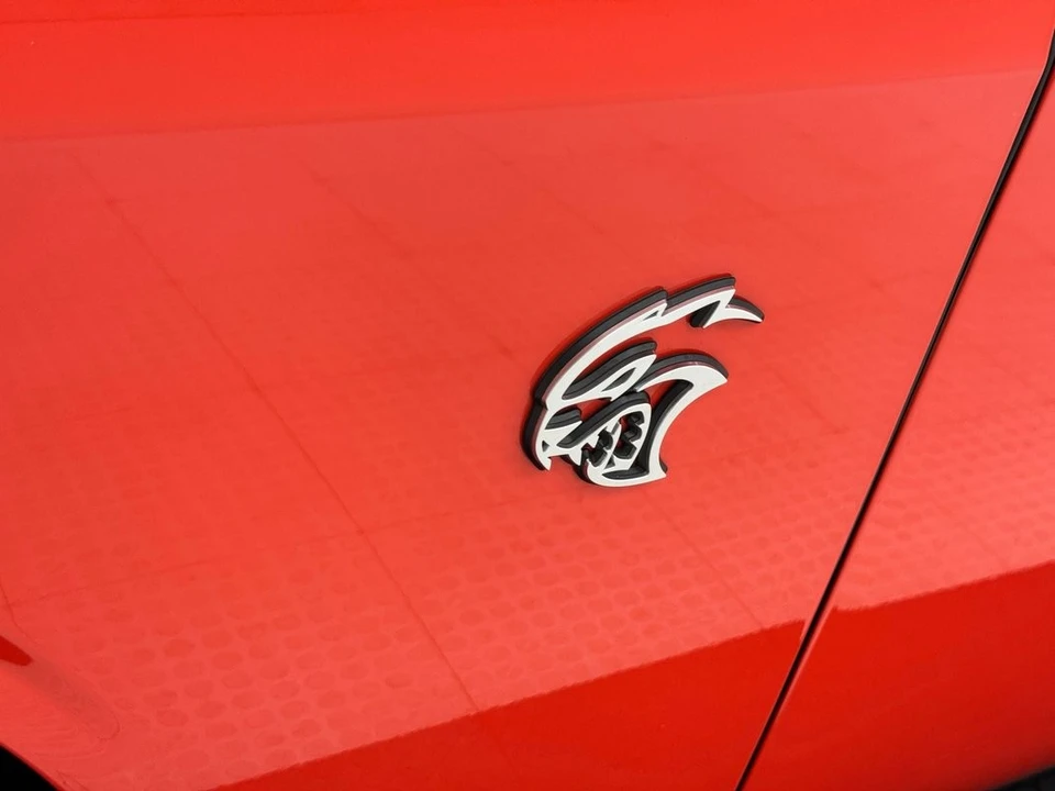 2023 Dodge Challenger SRT Hellcat 3rd Gen - Image 15 of 31