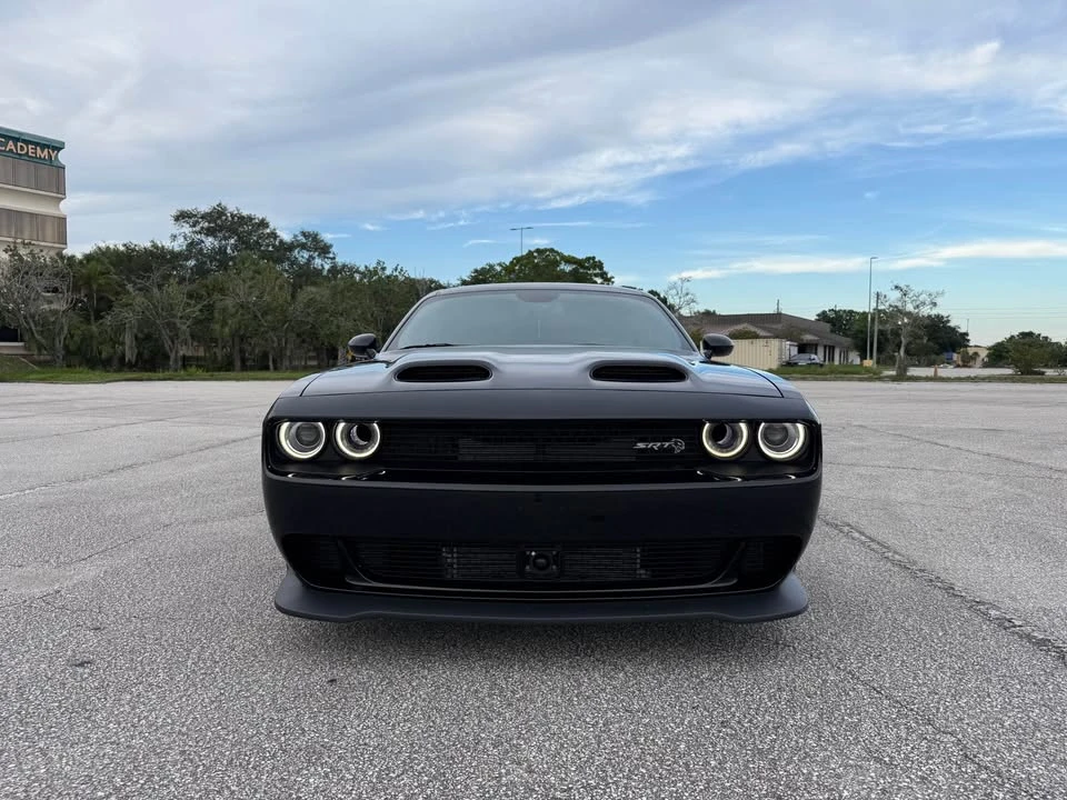 2023 Dodge Challenger SRT Hellcat 3rd Gen - Image 9 of 16