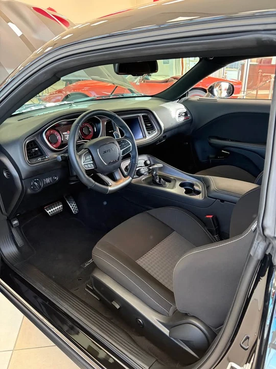 2023 Dodge Challenger SRT Hellcat 3rd Gen - Image 5 of 6