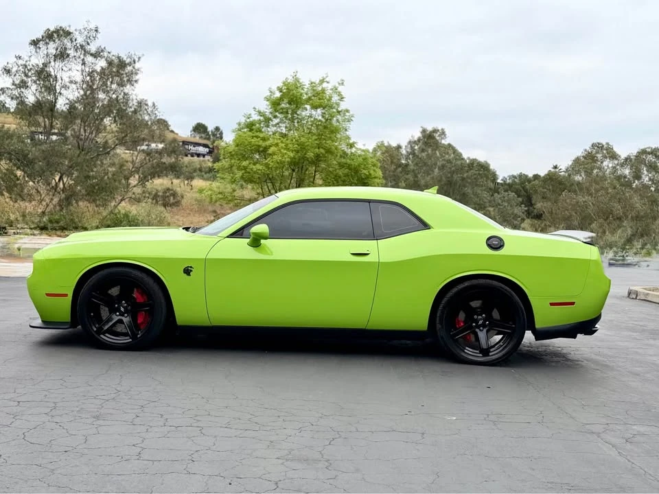 2023 Dodge Challenger SRT Hellcat 3rd Gen - Image 9 of 20