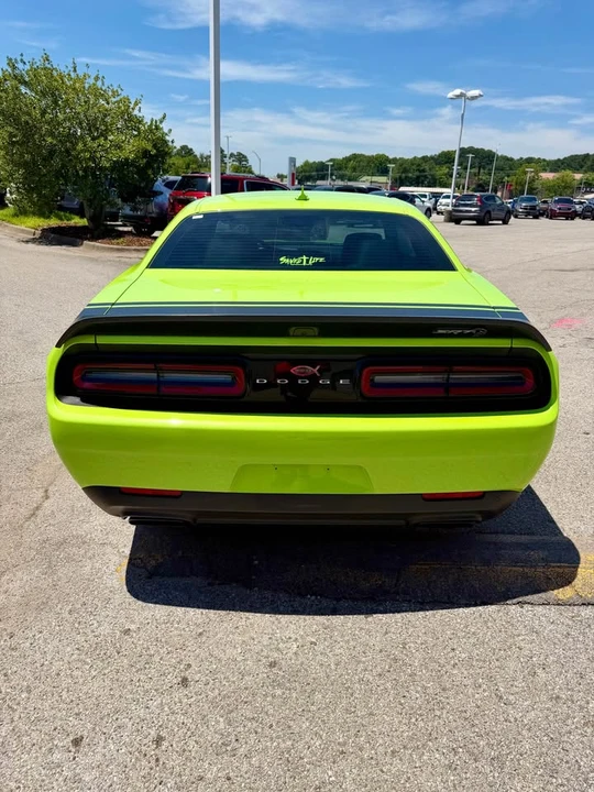 2023 Dodge Challenger SRT Hellcat 3rd Gen - Image 7 of 16