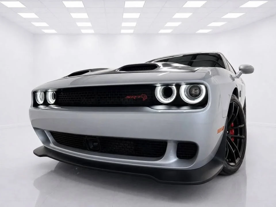 2023 Dodge Challenger SRT Hellcat 3rd Gen - Image 15 of 20