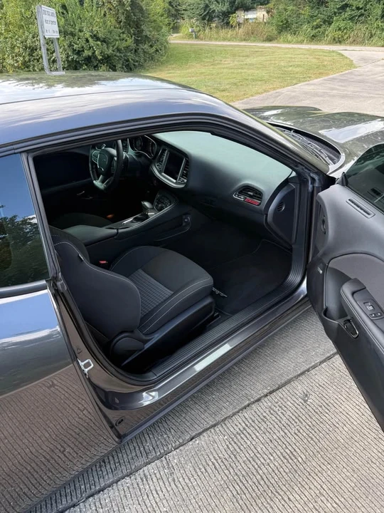 2023 Dodge Challenger SRT Hellcat 3rd Gen - Image 4 of 8