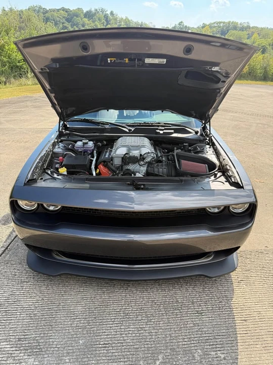 2023 Dodge Challenger SRT Hellcat 3rd Gen - Image 5 of 8