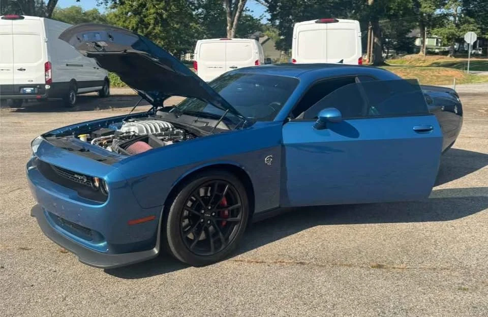2023 Dodge Challenger SRT Hellcat 3rd Gen - Image 7 of 12