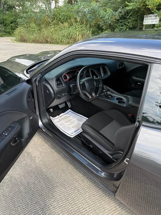 2023 Dodge Challenger SRT Hellcat 3rd Gen - Image 7 of 8