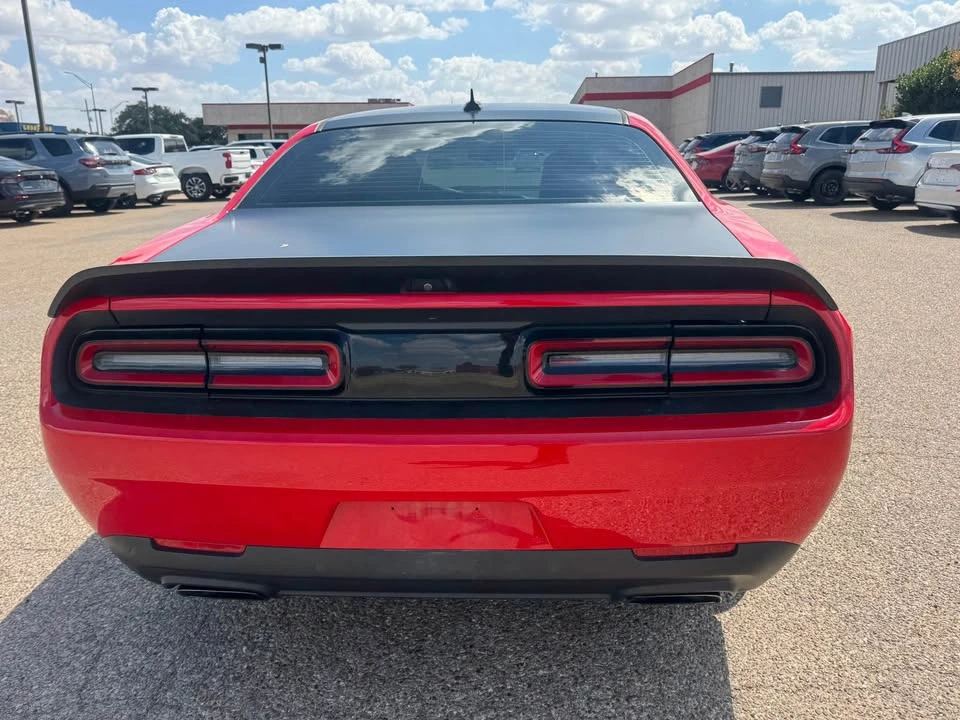 2023 Dodge Challenger SRT Hellcat 3rd Gen - Image 5 of 8