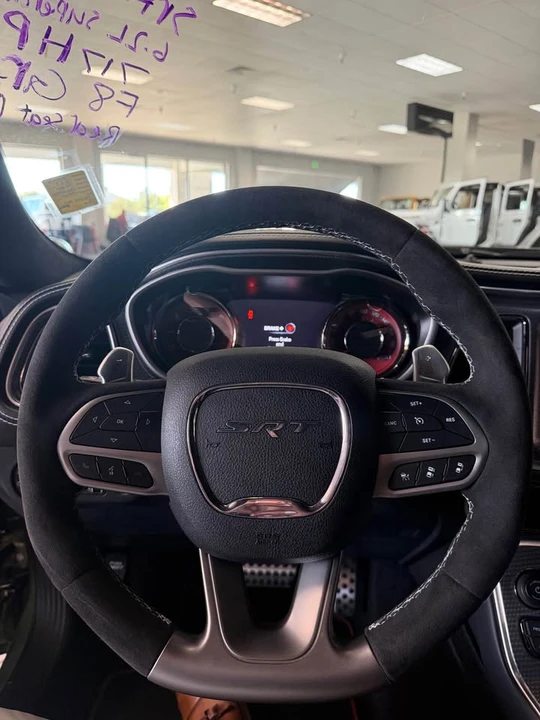 2023 Dodge Challenger SRT Hellcat 3rd Gen - Image 10 of 11