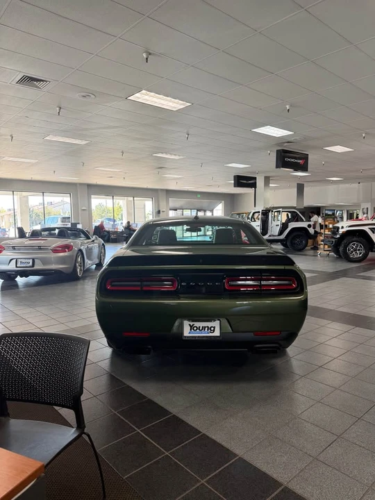 2023 Dodge Challenger SRT Hellcat 3rd Gen - Image 7 of 11