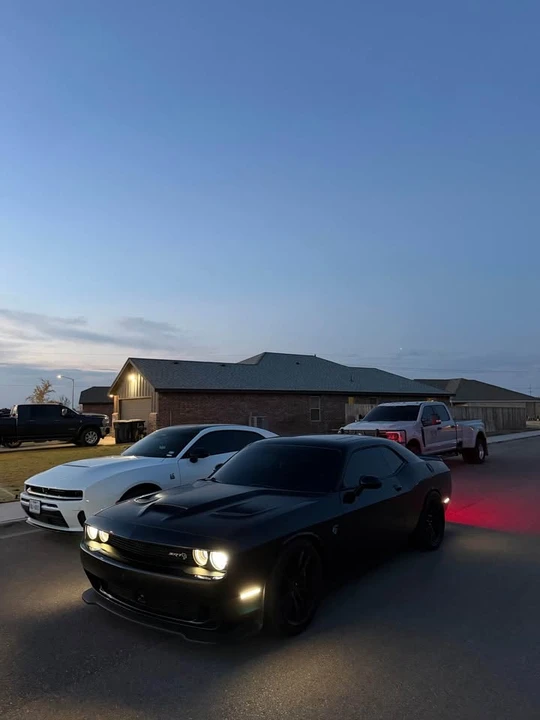 2023 Dodge Challenger SRT Hellcat 3rd Gen - Image 2 of 9