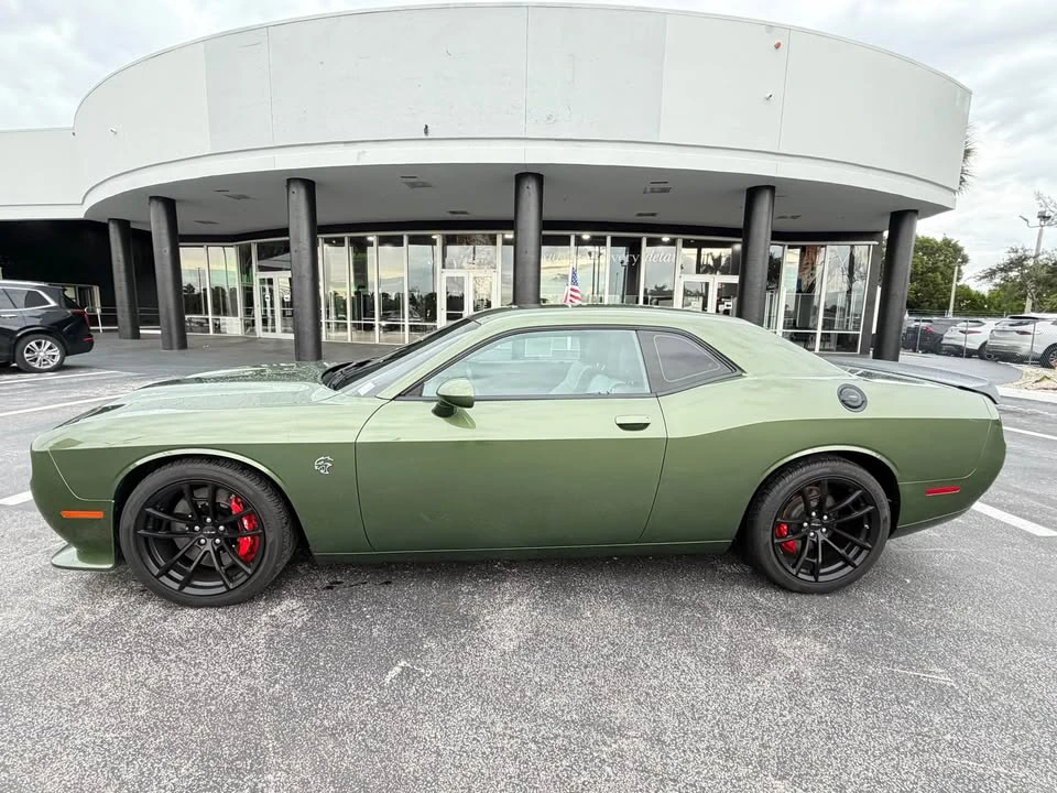 2023 Dodge Challenger SRT Hellcat 3rd Gen - Image 3 of 9