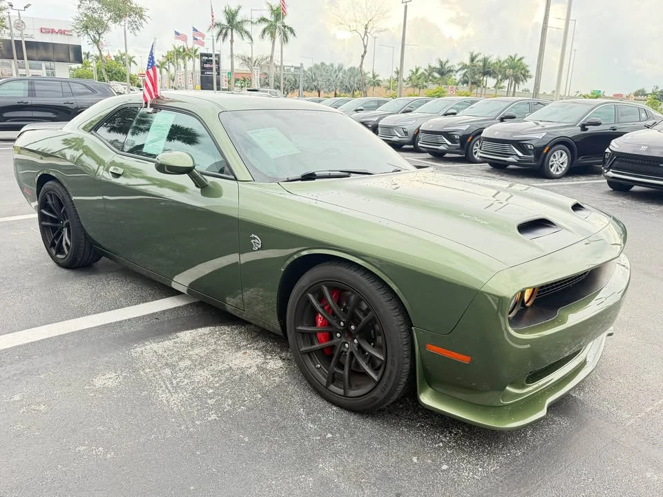 2023 Dodge Challenger SRT Hellcat 3rd Gen - Image 2 of 9