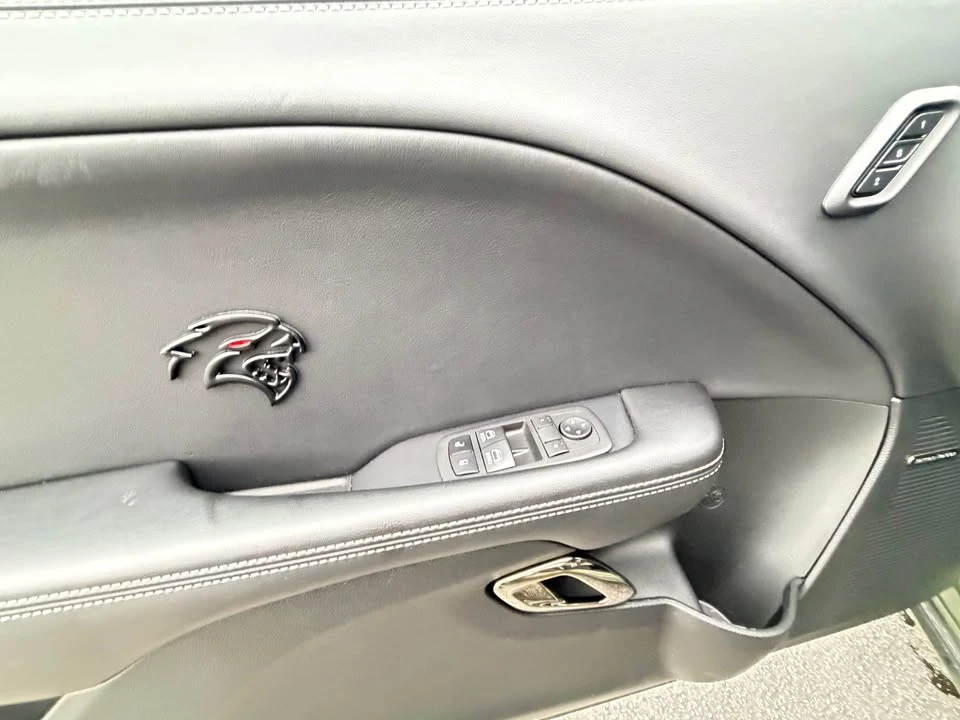 2023 Dodge Challenger SRT Hellcat 3rd Gen - Image 7 of 9