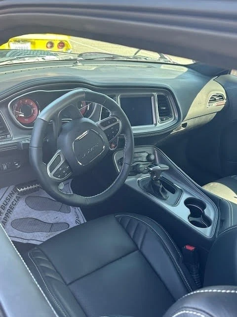 2023 Dodge Challenger SRT Hellcat 3rd Gen - Image 8 of 12