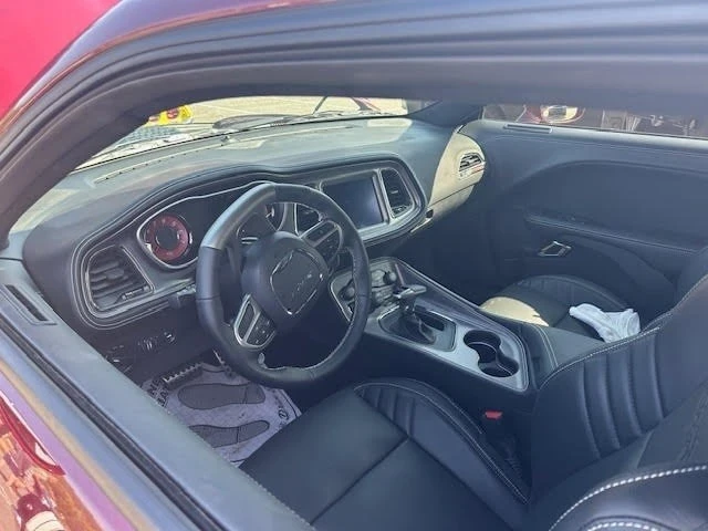 2023 Dodge Challenger SRT Hellcat 3rd Gen - Image 7 of 12