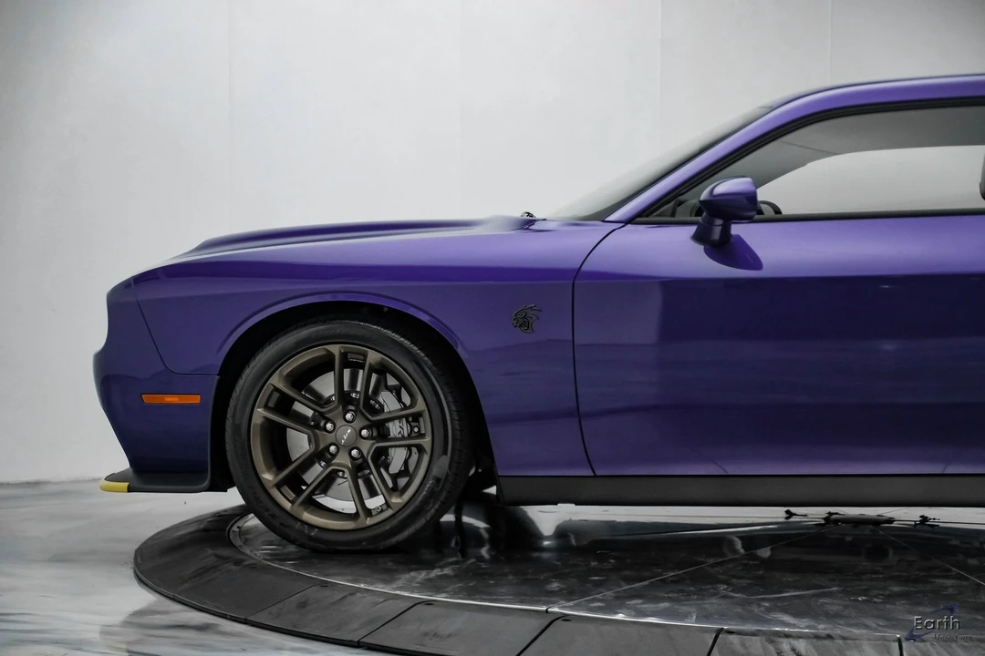 2023 Dodge Challenger SRT Hellcat 3rd Gen - Image 7 of 12