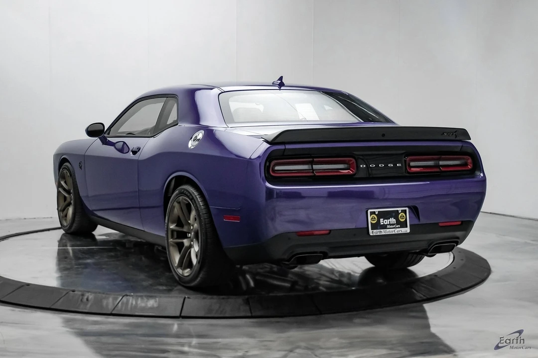 2023 Dodge Challenger SRT Hellcat 3rd Gen - Image 10 of 12