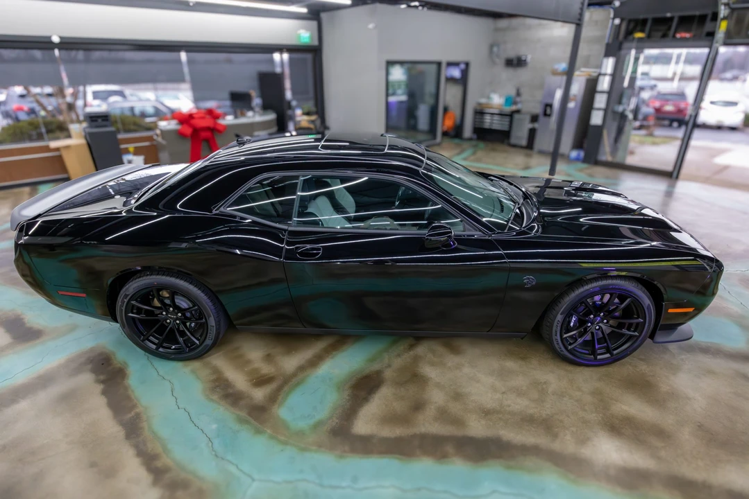 2023 Dodge Challenger SRT Hellcat 3rd Gen - Image 20 of 31