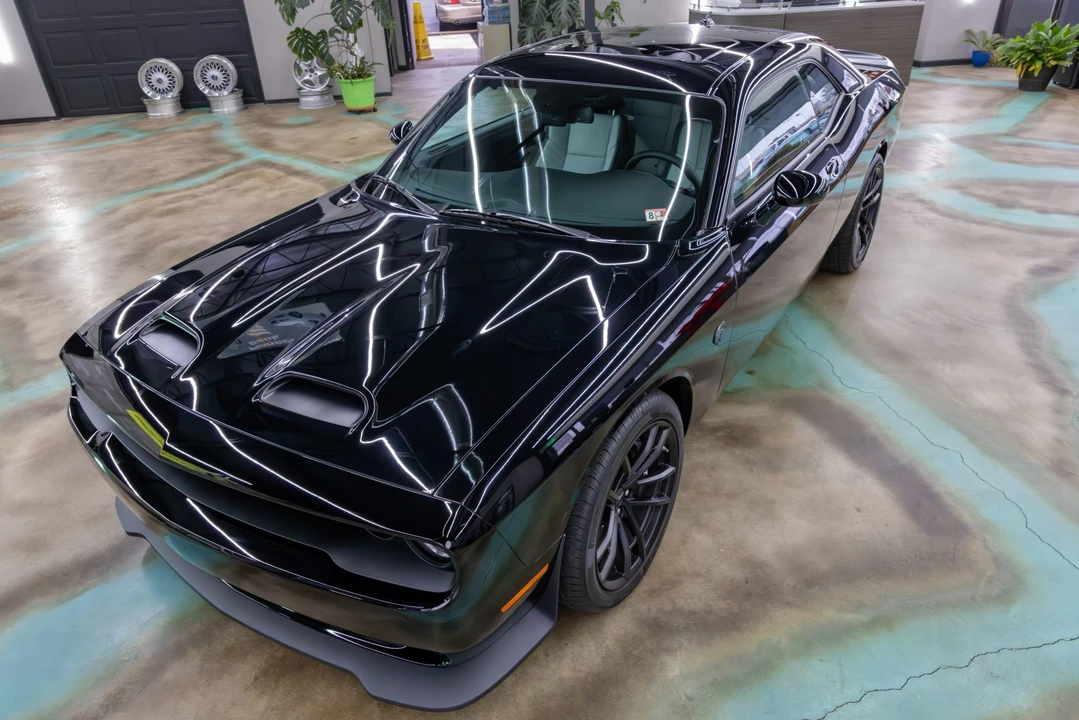 2023 Dodge Challenger SRT Hellcat 3rd Gen - Image 4 of 31