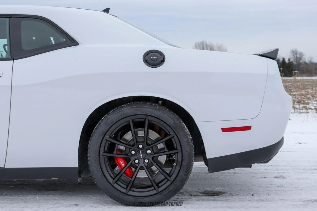 2023 Dodge Challenger SRT Hellcat 3rd Gen - Image 5 of 12