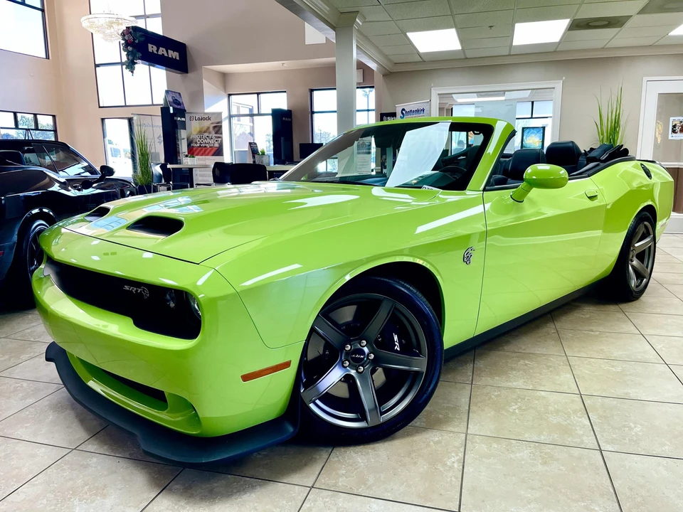 2023 Dodge Challenger SRT Hellcat 3rd Gen - Image 2 of 31