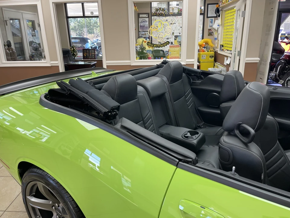 2023 Dodge Challenger SRT Hellcat 3rd Gen - Image 24 of 31