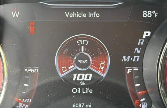 2023 Dodge Challenger SRT Hellcat 3rd Gen - Image 8 of 12