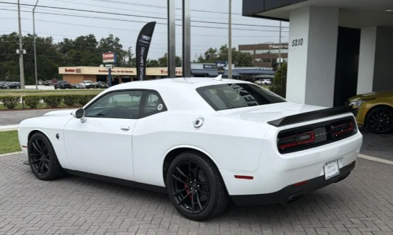 2023 Dodge Challenger SRT Hellcat 3rd Gen - Image 6 of 12