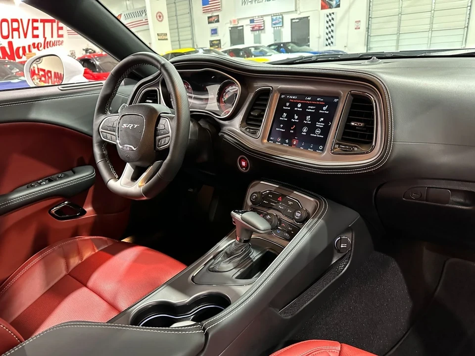 2023 Dodge Challenger SRT Hellcat 3rd Gen - Image 14 of 20