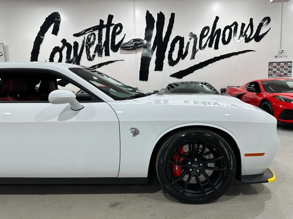 2023 Dodge Challenger SRT Hellcat 3rd Gen - Image 6 of 21