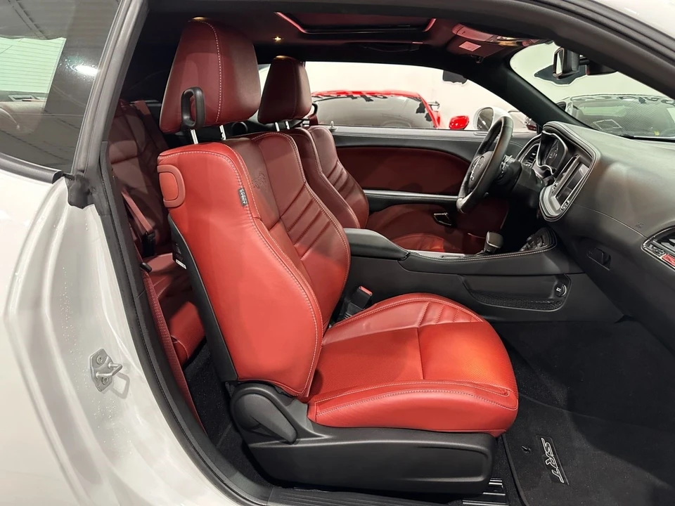 2023 Dodge Challenger SRT Hellcat 3rd Gen - Image 14 of 21