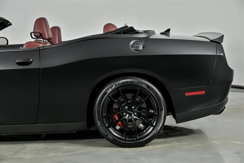 2023 Dodge Challenger SRT Hellcat 3rd Gen - Image 8 of 12
