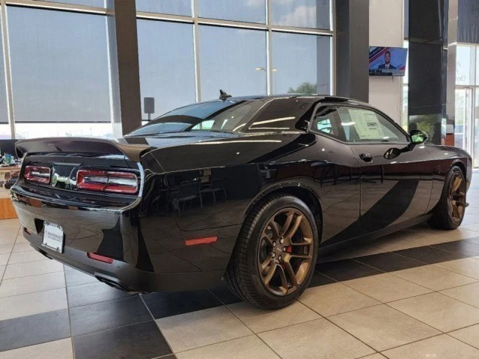2023 Dodge Challenger SRT Hellcat 3rd Gen - Image 2 of 17