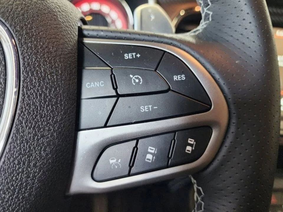 2023 Dodge Challenger SRT Hellcat 3rd Gen - Image 16 of 17