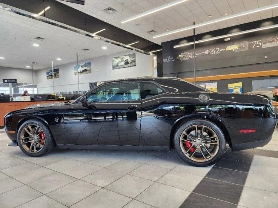 2023 Dodge Challenger SRT Hellcat 3rd Gen - Image 4 of 17