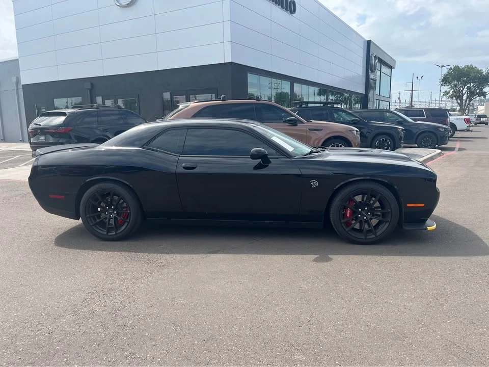 2023 Dodge Challenger SRT Hellcat 3rd Gen - Image 4 of 8