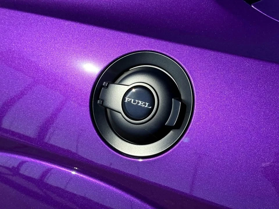 2023 Dodge Challenger SRT Hellcat 3rd Gen - Image 9 of 10